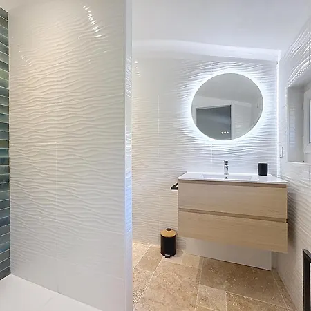 Vue Exceptionnelle - Mas T3 - Plages Nartelle & Sardinaux بيت للعطل *